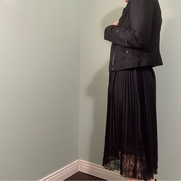 CLUB MONACO lace trim pleated midi skirt - Picture 10 of 13